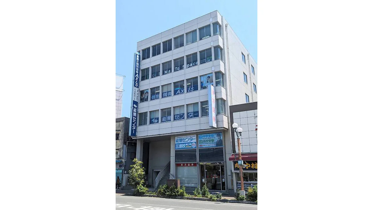 三原校 外観