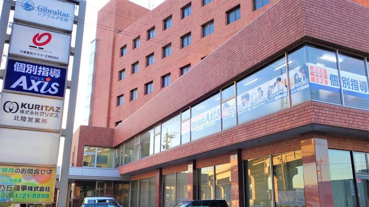 小松北浅井校 外観