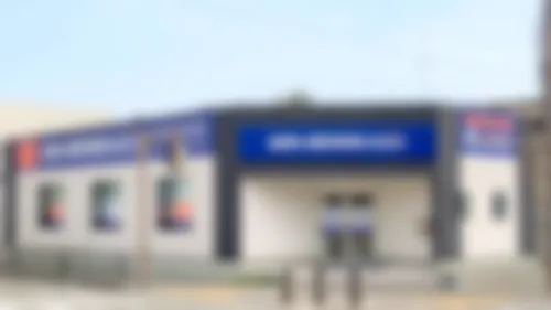 小針中央校 外観