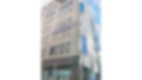 小倉駅前校 外観