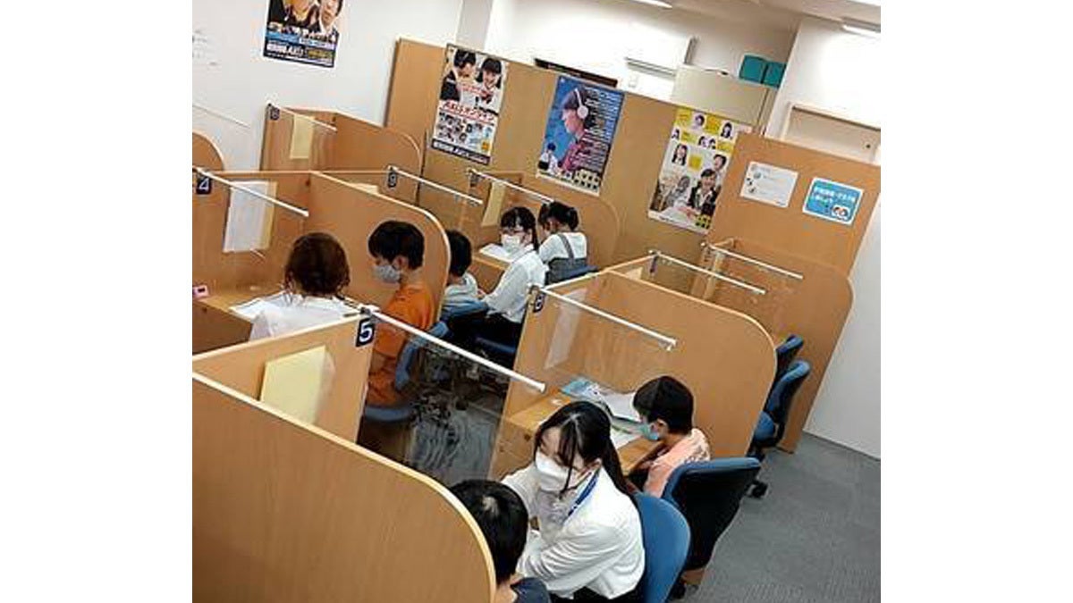 つくば万博駅前校 「解説」⇔「演習」でわかるだけでなく、「自分で解く力」も身につけます。