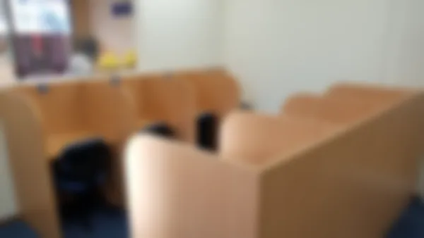 戸頭駅前校 いつでも使える自習スペース