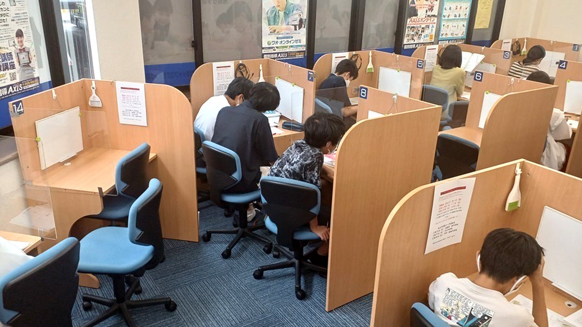 原校 定期テスト前勉強会を実施しています。