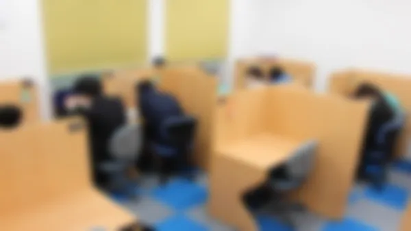 都南校 「解説」⇔「演習」でわかるだけでなく、「自分で解く力」も身につけます。