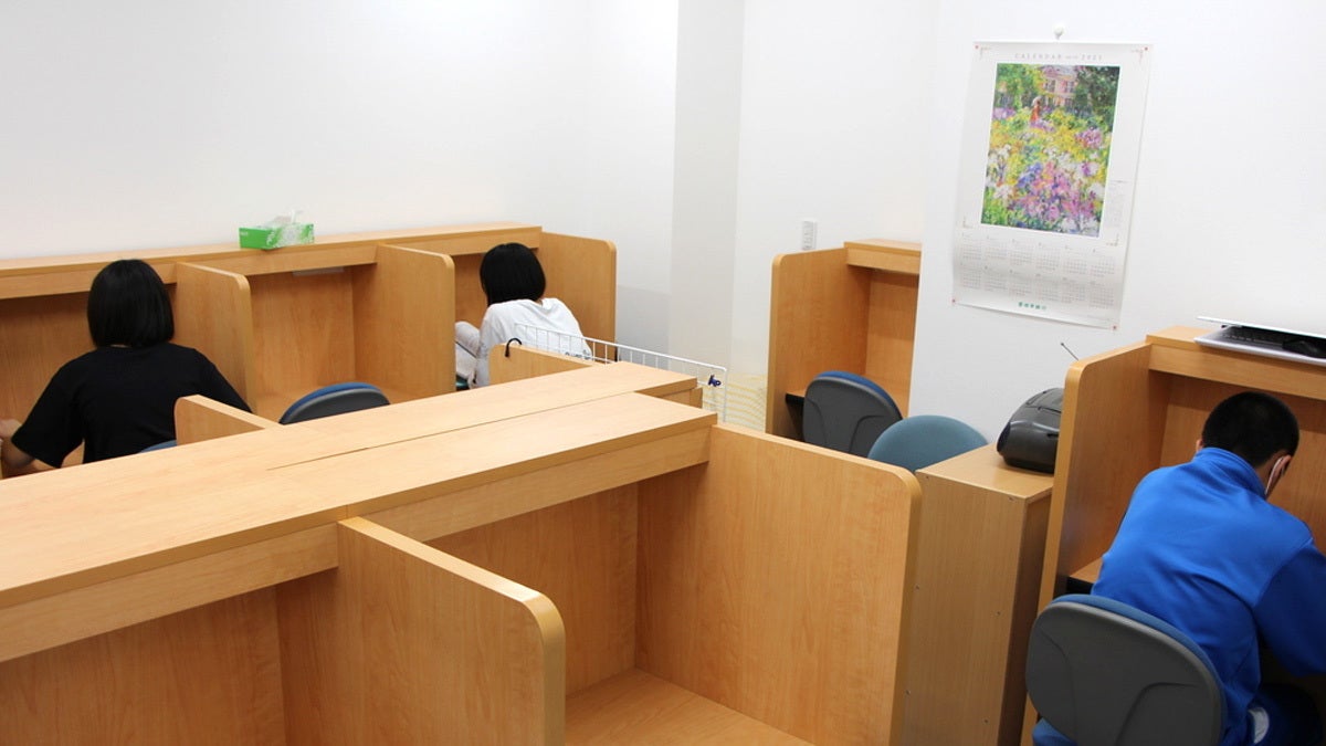 都南校 自習ブース完備!いつでも自由に使えます!