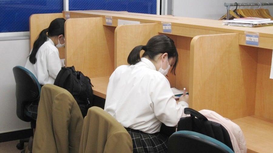 橘通校 学校帰りに使える、もう一つの勉強部屋。