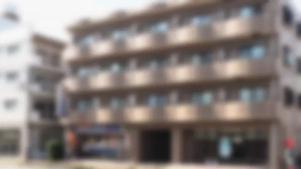 大宮校 入口付近は夜間でも見通しの良い場所です。