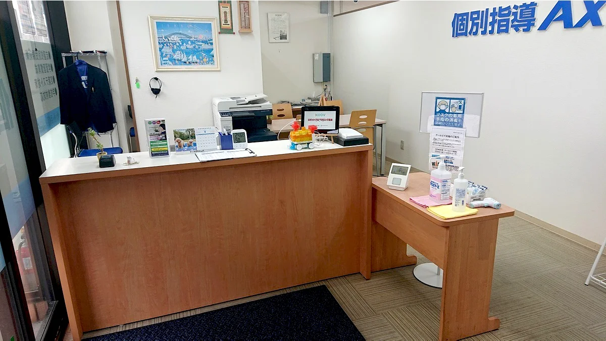 南光台校 「こんにちは！！」元気な挨拶からスタートです！