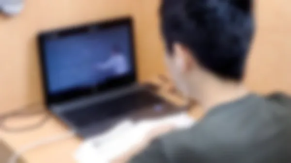 金城校 映像講座も充実。