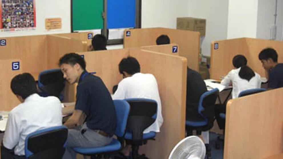 津嘉山校 授業をわかりやすく進めます。