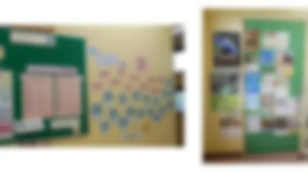 新倉敷駅前校 教室の壁には、入試情報や学校情報が満載です。