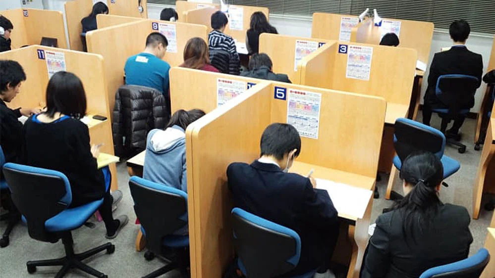 国富校 国富校の個別指導では、「自分で出来た！」を大切にします。