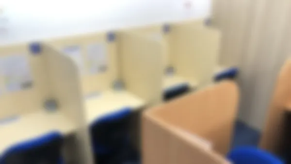 瀬戸校 自習ブース完備!いつでも自由に使えます!