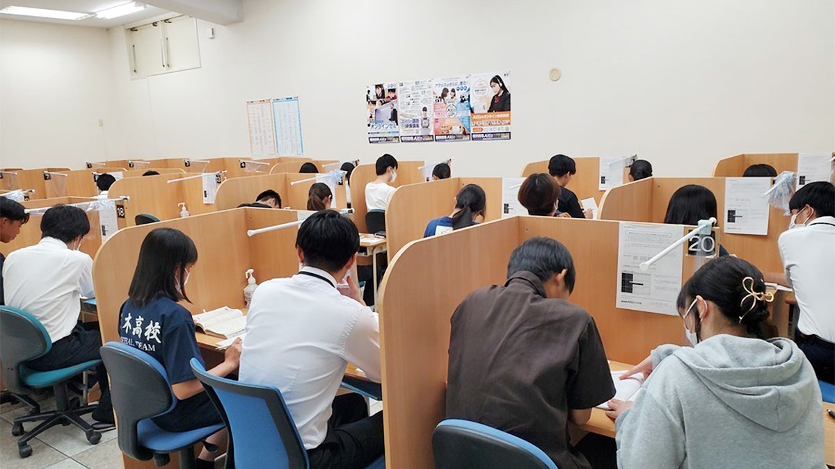 三木校 完全マンツーマンでの授業