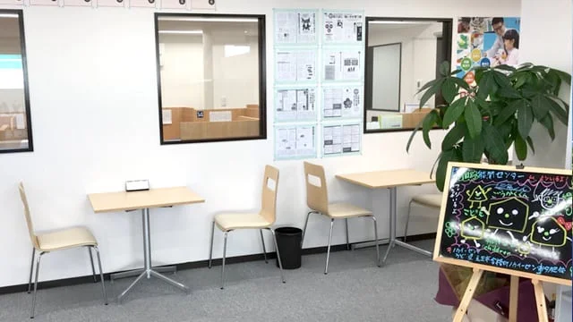 多肥校 勉強の合い間に休憩できるフリースペースをご用意しました。