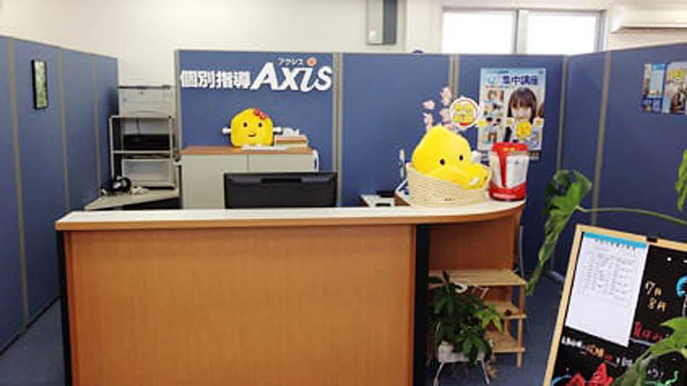 屋島東校 屋島東校エントランス