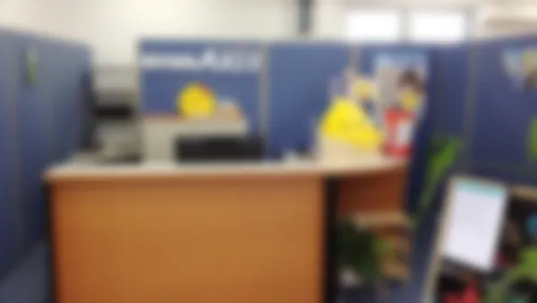 屋島東校 屋島東校エントランス