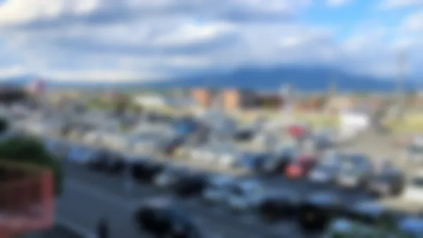 ガーデン前橋校 『ガーデン前橋』の2階!マクドナルドさん側の駐車場からすぐです。