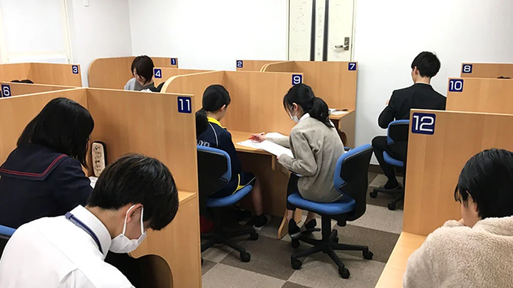 光の森校 比べるのは他人とじゃなく、『自分との対話』で目指す成績アップ！