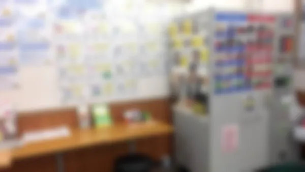 帷子ノ辻校 勉強の合い間にほっと休憩できるフリースペースをご用意しました。