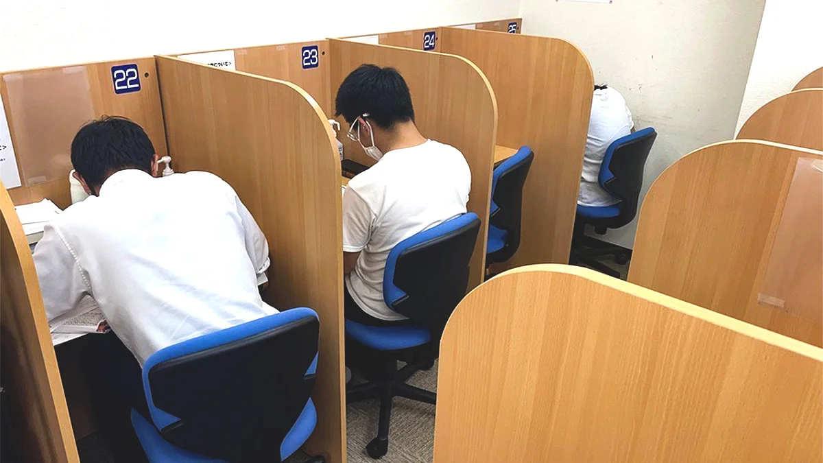 桂校 授業がない日も力が伸びる。“第2の勉強部屋”になる自習ブース