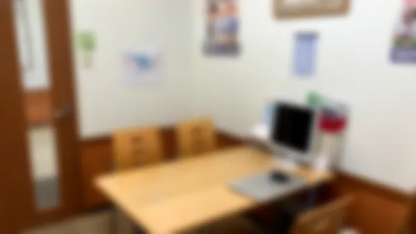 四条烏丸校【難関受験専門館】 勉強の合い間に休憩できるフリースペースをご用意しました。