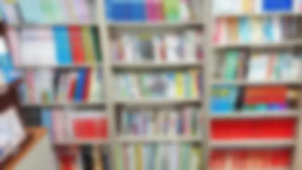 山科東野校 豊富に教材がそろっています