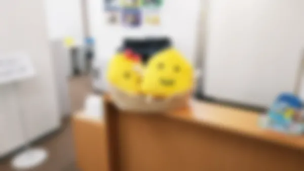 鹿児島中央駅前校 スタッフ一同、笑顔でお待ちしています。