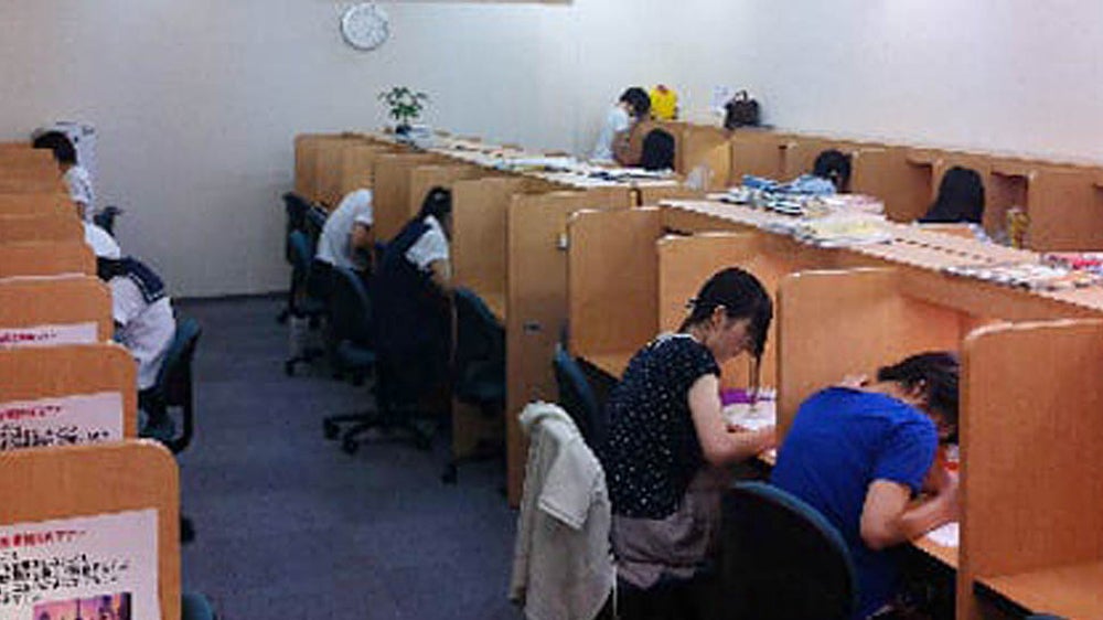 秋田校 中高生に大人気！本気で頑張れる『自習室』！！