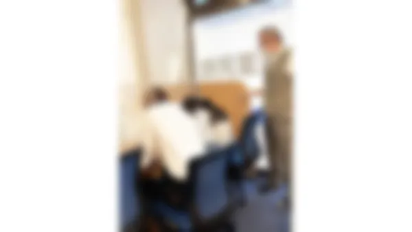 湘南深沢校 授業が始まると教室は活気に溢れます