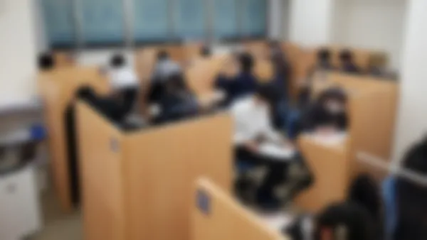 草津校 1対2個別指導の授業で効率よく学力アップ。