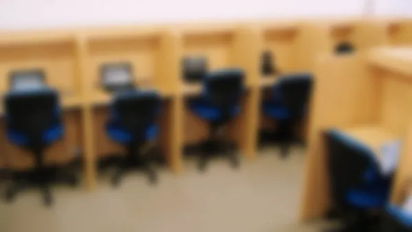 草津校 自習ブース完備!いつでも自由に使えます!