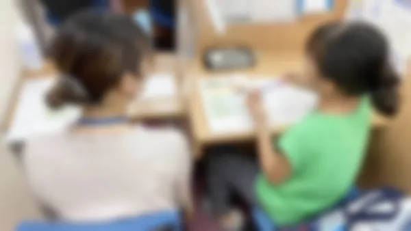 女池校 「解説」⇔「演習」でわかるだけでなく、「自分で解く力」も身につけます。