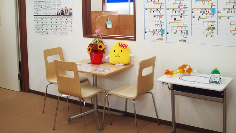 東新潟校 勉強の合い間に休憩できるフリースペースをご用意しました。