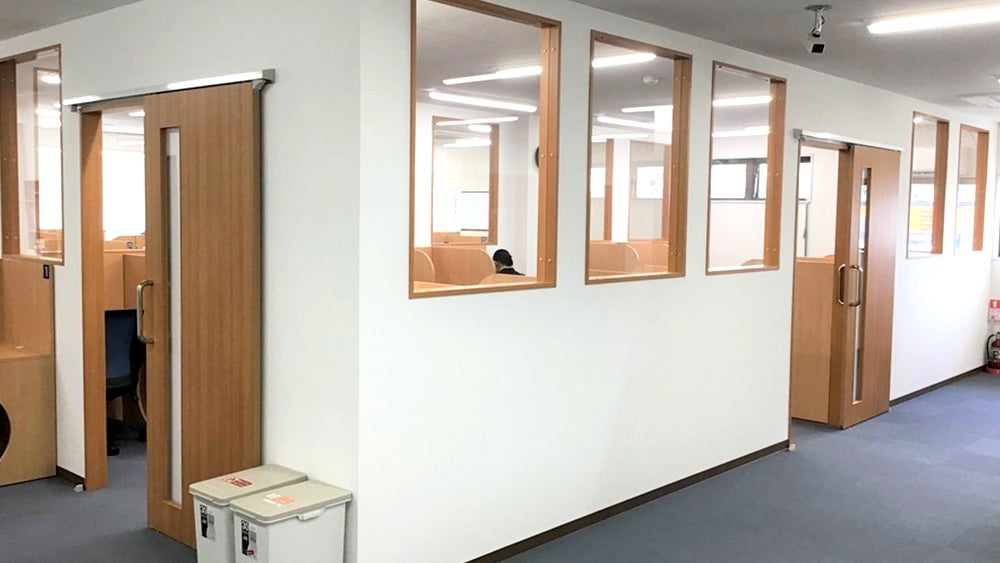 新潟大学前校 広くて綺麗な景色が広がっています