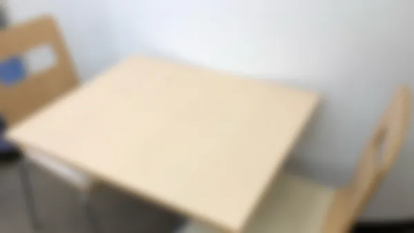 徳山校 勉強の合い間に休憩できるフリースペースをご用意しました。