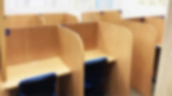 羽津校 自習ブース完備!