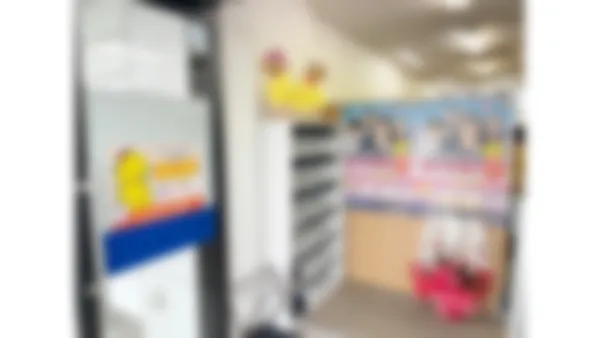 鈴鹿西条校 「こんにちは」の挨拶が飛び交います