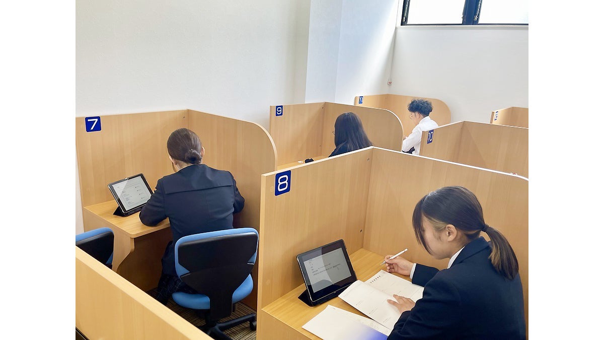 鈴鹿西条校 授業が始まると教室は活気に溢れます