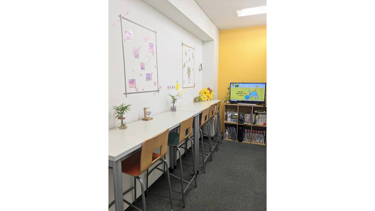 三原校 リラックスできるレストルームも完備