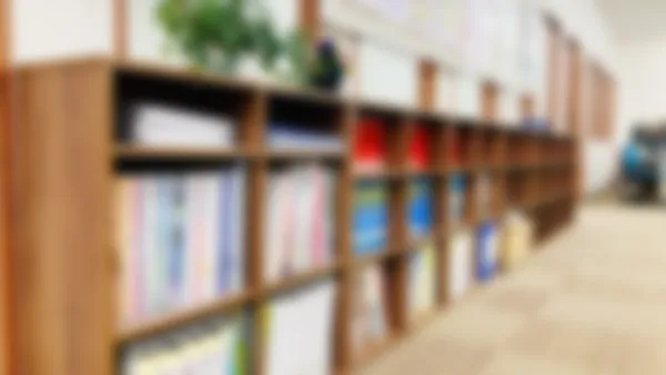 五日市校 自習で使える教材も豊富!