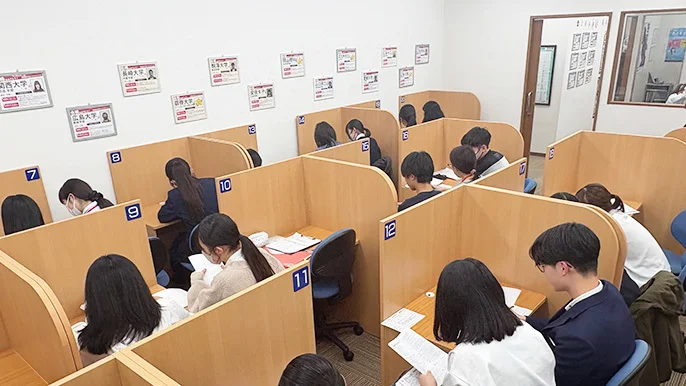 西原校 生徒増加につき授業ブース追加！