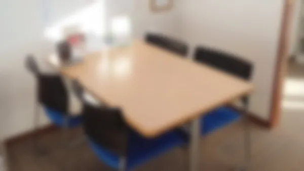 西原校 定期的に懇談や学習相談を行います