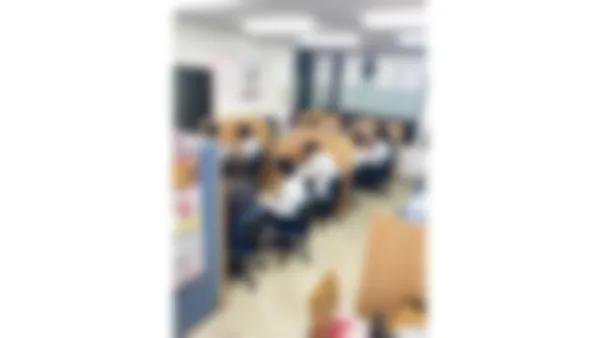 西条校 1対2完全個別で、いつも隣に先生がいます。