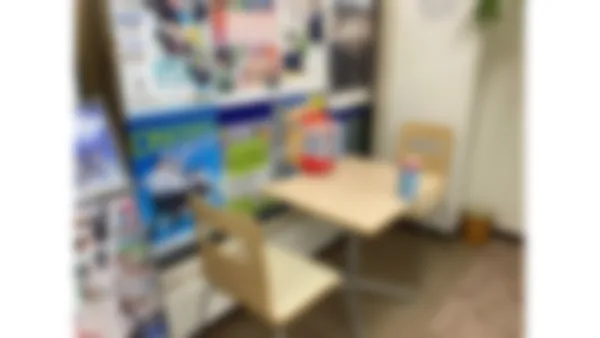 松永校 勉強の合い間に休憩できるフリースペースをご用意しました。