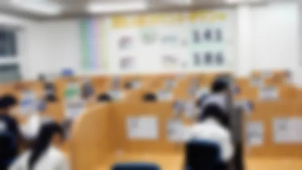 上安校 「解説」⇔「演習」でわかるだけでなく、「自分で解く力」も身につけます。