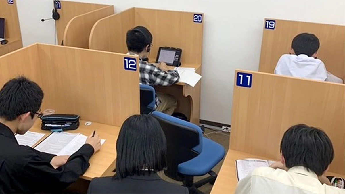 上安校 上安校では、快適に学習できる環境づくりを教室運営の基本にしています。