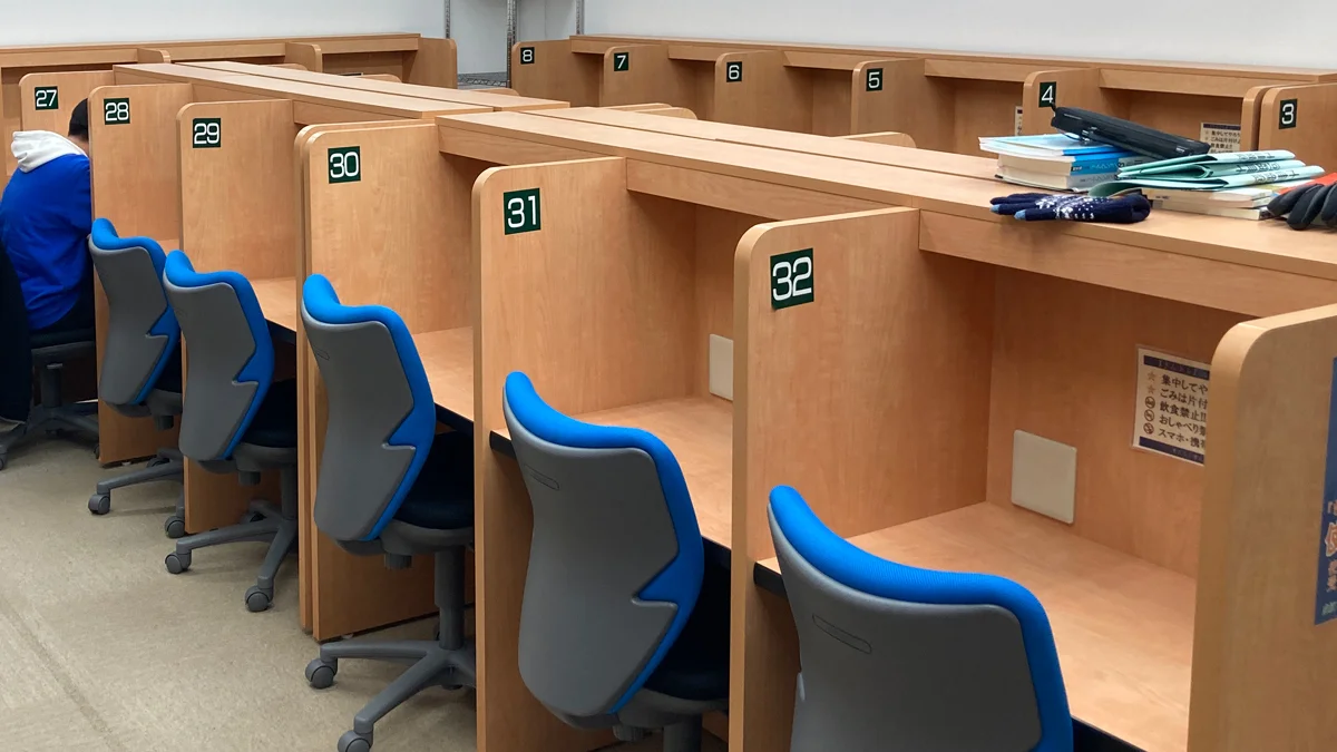 春日校 自習室完備!