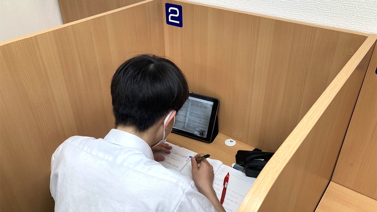 鳥栖校 オンライン学習も充実しています