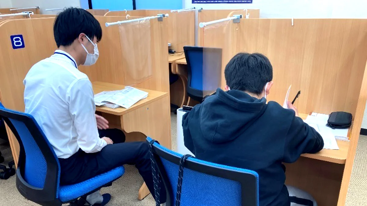 領家西校 授業が始まると教室は活気に溢れます